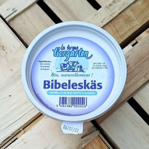 Fromage blanc bio battu alsacien, aussi appelé Bibeleskäs, fabriqué par la Ferme bio Tiergarten